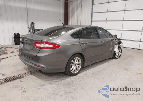 2013 Ford Fusion Se z USA, uszkodzony, nr VIN 3FA6P0H77DR346906